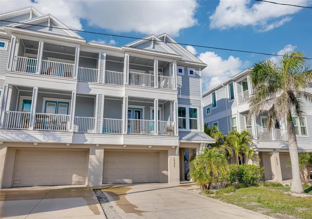 5th image of 16306 1St St E, Redington Beach, FL 33708 | MLS# OM719790