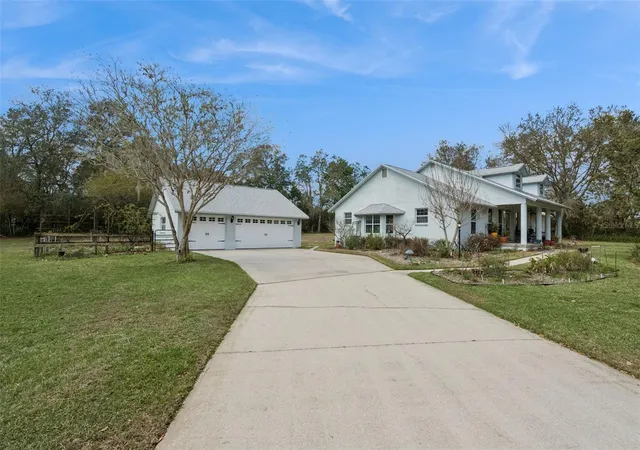 2nd image of 41731 Dahlia St, Eustis, FL 32736 | MLS# O6386421