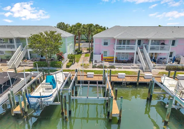 Photo 4 of Land for sale at 0 Coquina Key Dr SE #114SS, Saint Petersburg, FL 33705 | MLS# TB8481317 | Listing updated on 2026-09-29