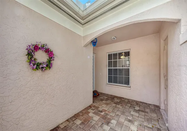 Photo 4 of House for sale at 5521 Chanteclaire #21, Sarasota, FL 34235 | MLS# A4684320 | Listing updated on 2026-09-07