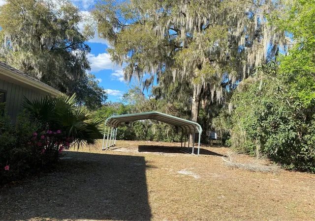 Homes for sale in Lake Panasoffkee, FL | 1050 Cr 482d, Lake Panasoffkee, FL 33538 | MLS# G5108879