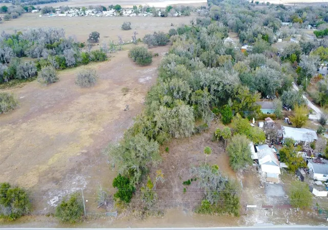 3rd image of Se Durrance St, Arcadia, FL 34266 | MLS# C7522638