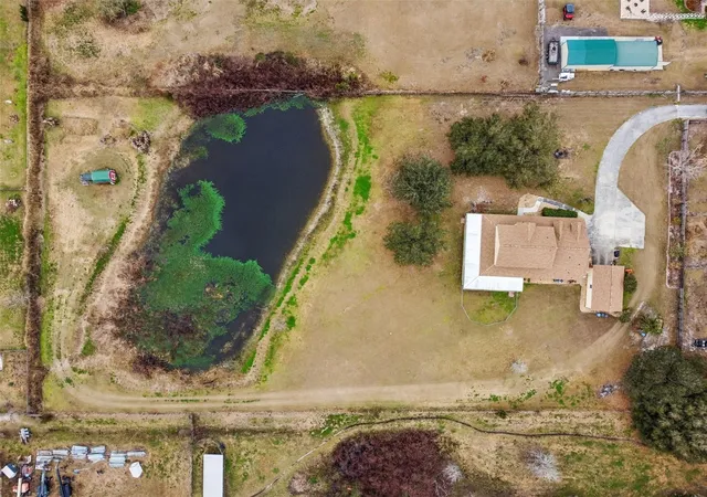 4th image of 2921 Lampp Rd, Plant City, FL 33565 | MLS# TB8481366