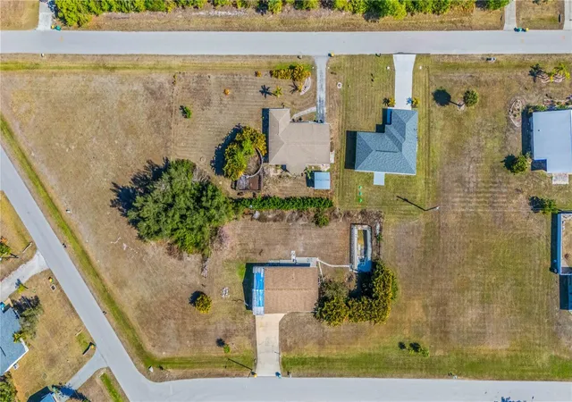 3rd image of 3Rd, Punta Gorda, FL 33955 | MLS# C7522642