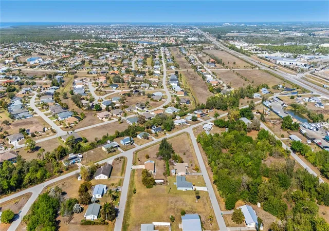 4th image of 3Rd, Punta Gorda, FL 33955 | MLS# C7522642