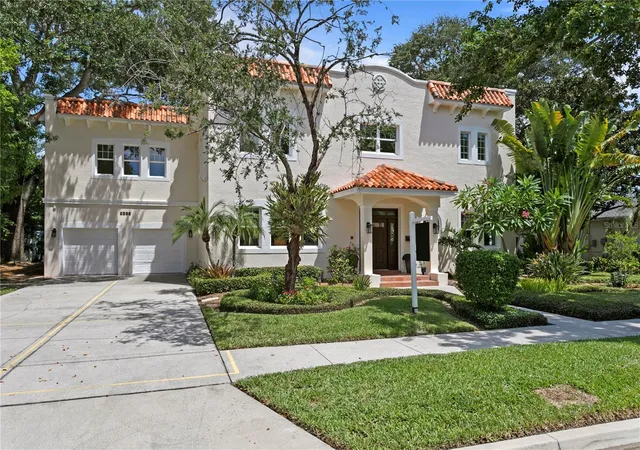 Photo 1 of Sale Pending at 4115 W Barcelona St, Tampa, FL 33629 | MLS# TB8481417 | Listing updated on 2026-09-01
