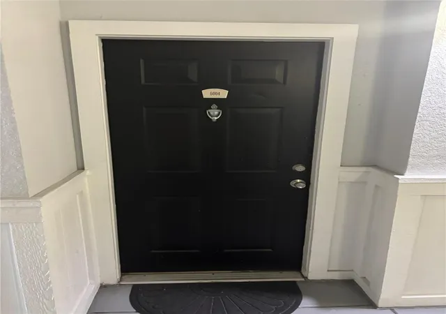 Photo 4 of Condo for sale at 300 E South St #6004, Orlando, FL 32801 | MLS# S5144812 | Listing updated on 2026-07-06