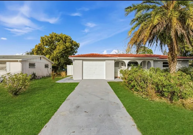 2nd image of 11705 Ibis Ln, Port Richey, FL 34668 | MLS# TB8481484