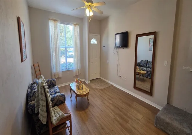 4th image of 3970 Sw 20Th Ave #912, Gainesville, FL 32607 | MLS# GC538025