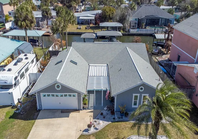 Photo 3 of Single family home for sale at 116 Lehigh Ave, Flagler Beach, FL 32136 | MLS# FC316551 | Listing updated on 2026-09-13