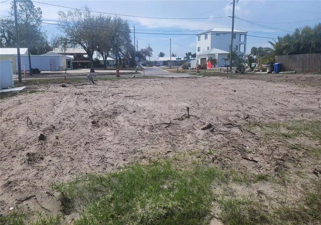 Photo 2 of Land for sale at 3203 W Shell Point Rd, Ruskin, FL 33570 | MLS# TB8481512 | Listing updated on 2026-05-06