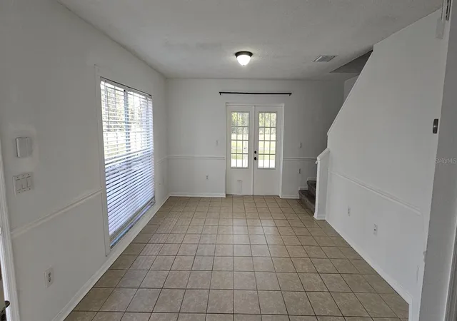 Photo 4 of Townhouse for sale at 641 Kensington Lake Cir, Brandon, FL 33511 | MLS# TB8481528 | Listing updated on 2026-09-30