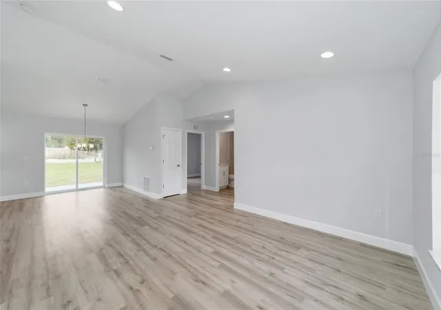 5th image of 15350 Sw 38Th Pl, Ocala, FL 34481 | MLS# OM719827