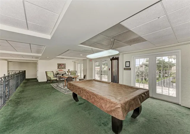 2nd image of 6101 34Th St W, BRADENTON, FL 34210