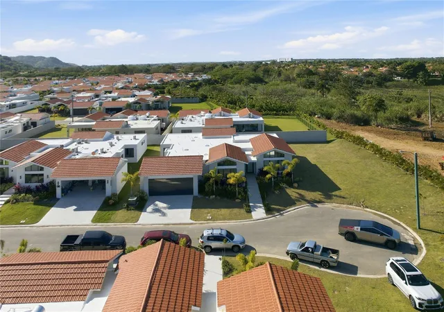 Photo 1 of Single family home for sale at 804 Camino De Las Verbenas, Dorado, PR 00646 | MLS# PR9119590 | Listing updated on 2026-03-01