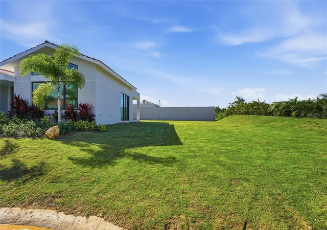Photo 42 of Single family home for sale at 804 Camino De Las Verbenas, Dorado, PR 00646 | MLS# PR9119590 | Listing updated on 2026-03-01