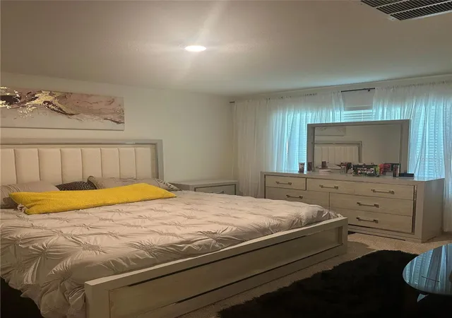 Photo 4 of Single family home for sale at 303 Alencon Way, Kissimmee, FL 34759 | MLS# S5144839 | Listing updated on 2026-03-20