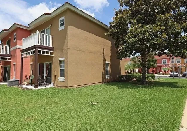 Photo 2 of Townhouse for sale at 8550 Crystal Cvs Loop, Kissimmee, FL 34747 | MLS# S5144864 | Listing updated on 2026-09-01