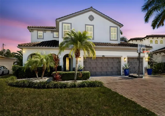 Homes for sale in Tampa, FL | 3610 E Clark Cir, Tampa, FL 33629 | MLS# TB8481658