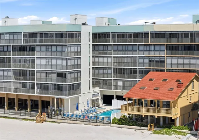 Homes for sale in Madeira Beach, FL | 14900 Gulf Boulevard, Madeira Beach, FL 33708 | Houzeo