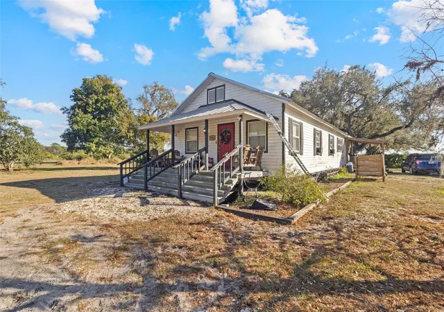 3rd image of 8423 Nw Pine Level St, Arcadia, FL 34266 | MLS# A4684454
