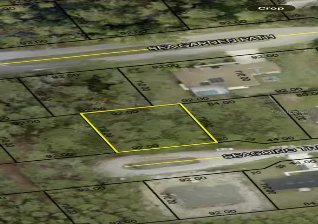 3rd image of 36 Seagoing Trl, Palm Coast, FL 32164 | MLS# FC316561