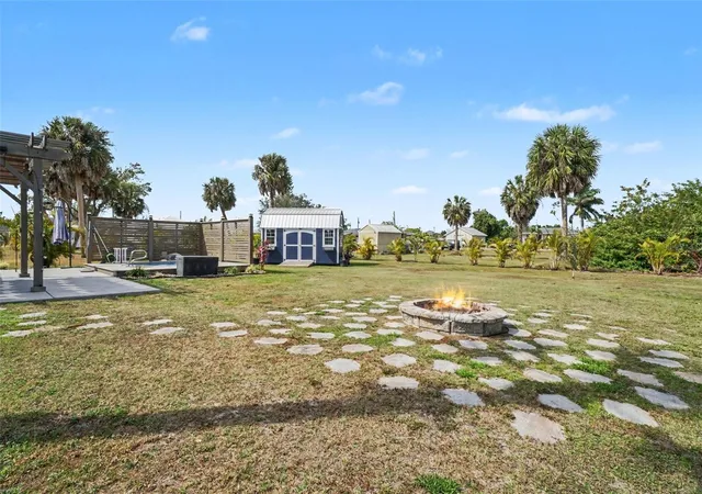 Photo 3 of Single family home for sale at 410 E Henry St, Punta Gorda, FL 33950 | MLS# C7522680 | Listing updated on 2026-09-29