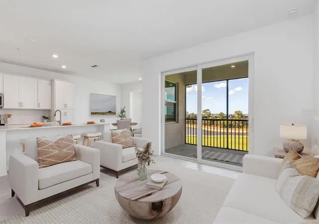Listing Photo 4 - Condo for sale in building located at 17595 Opal Sand Dr, Venice, FL 34293 - Unit #406