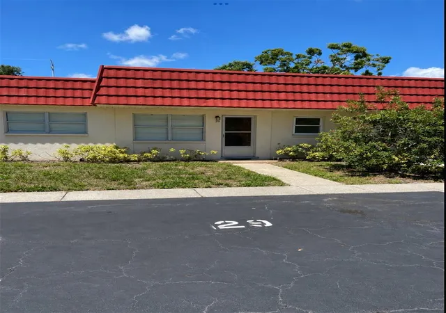 2nd image of 5860 38th Ave N #29, Saint Petersburg, FL 33710 | MLS# TB8481704
