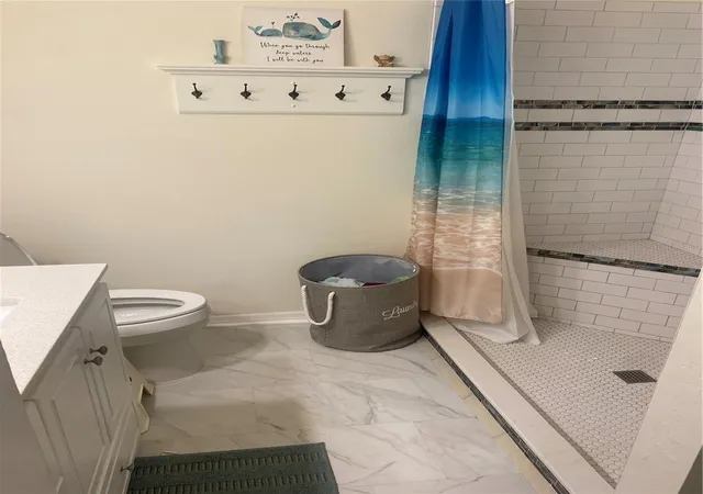 2nd image of 2512 Lancaster Dr, SUN CITY CENTER, FL 33573