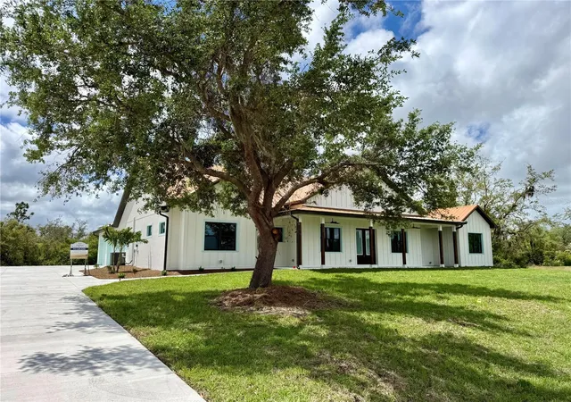 2nd image of 520 Woodstork Ln, Punta Gorda, FL 33982 | MLS# A4684466