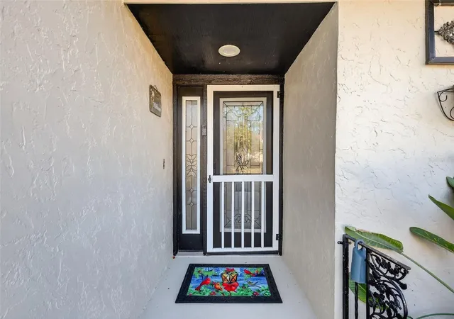2nd image of 913 Belle Oak Dr, LEESBURG, FL 34748