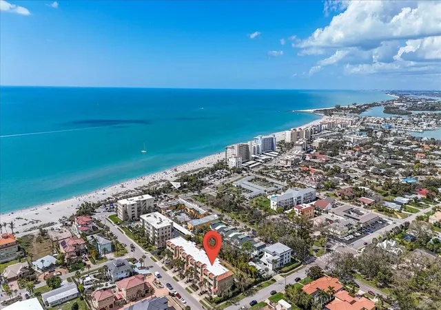 5th image of 702 Granada Ave, VENICE, FL 34285