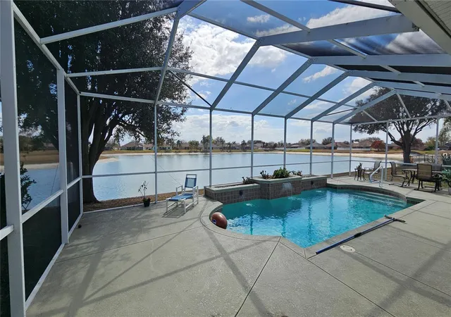 1st image of 543 Terranova Cir, Winter Haven, FL 33884 | MLS# L4959863