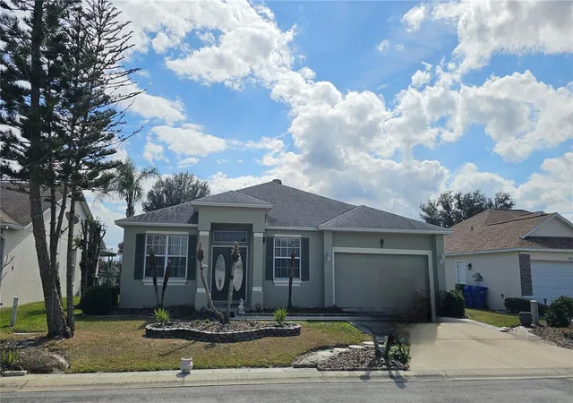 2nd image of 543 Terranova Cir, Winter Haven, FL 33884 | MLS# L4959863