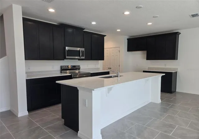 Photo 3 of Sale Pending at 1591 Cloudy Ct, Saint Cloud, FL 34769 | MLS# O6386886 | Listing updated on 2026-09-02
