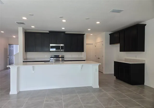 Photo 4 of Sale Pending at 1591 Cloudy Ct, Saint Cloud, FL 34769 | MLS# O6386886 | Listing updated on 2026-09-02