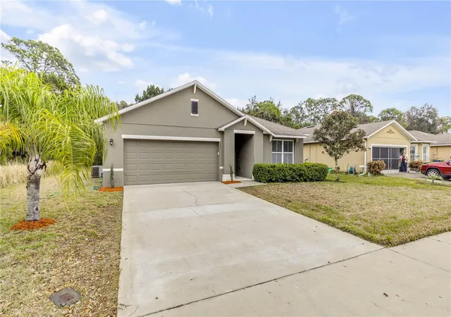 Homes for sale in Edgewater, FL | 353 Admiralty Ct, Edgewater, FL 32141 | MLS# NS1087497