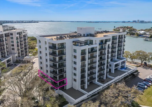 1st image of 8 Belleview Blvd #203, Belleair, FL 33756 | MLS# TB8481965