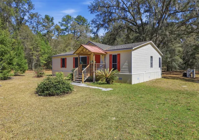 3rd image of 1131 Sw 166Th St, Newberry, FL 32669 | MLS# GC538076