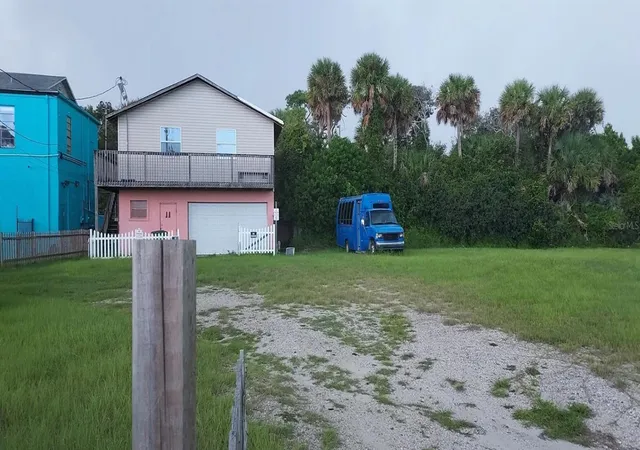 Photo 3 of Land for sale at 11 N Hollywood Ave, Daytona Beach, FL 32118 | MLS# A4684563 | Listing updated on 2026-09-01