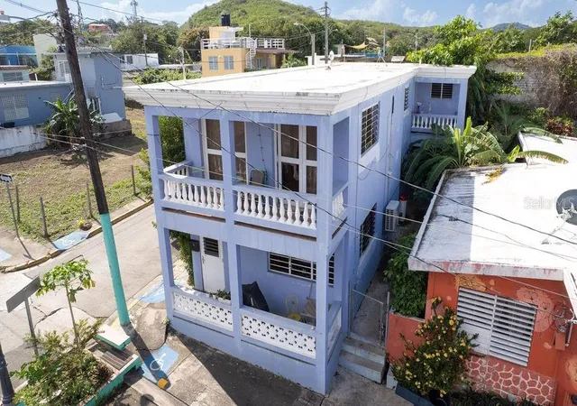 Homes for sale in Vieques, PR | 112 Calle Muñoz Rivera, Vieques, PR 00765 | MLS# PR9119619