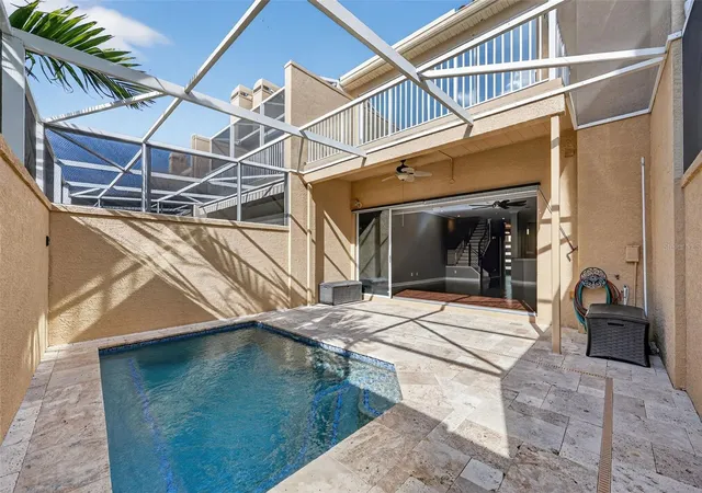 Photo 4 of Townhouse for sale at 348 Larboard Way, Clearwater Beach, FL 33767 | MLS# TB8482031 | Listing updated on 2026-09-23