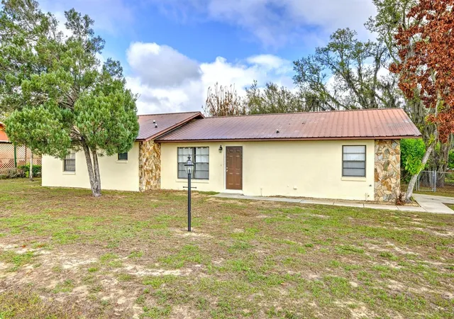 3rd image of 2052 W Stryker Rd, Avon Park, FL 33825 | MLS# L4959872