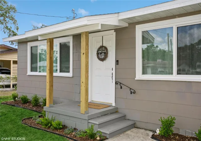 Photo 2 of Single family home for sale at 1813 5th Street W, Palmetto, FL 34221 | MLS# A4684580 | Listing updated on 2026-08-30