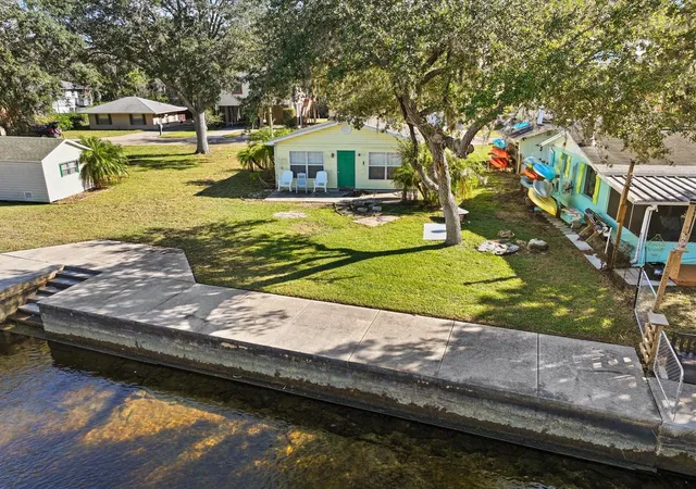 Photo 4 of Single family home for sale at 7255 Tropical Dr, Weeki Wachee, FL 34607 | MLS# W7883530 | Listing updated on 2026-07-23