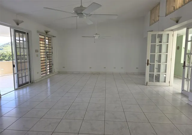 Homes for sale in Caguas, PR | 17 Del Recreo, Caguas, PR 00725 | MLS# PR9119625