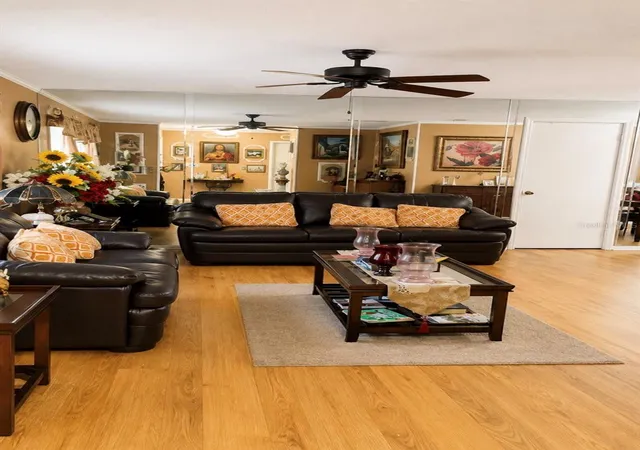 image of 1012 Forest Cir, Winter Springs, FL 32708 | MLS# O6387051