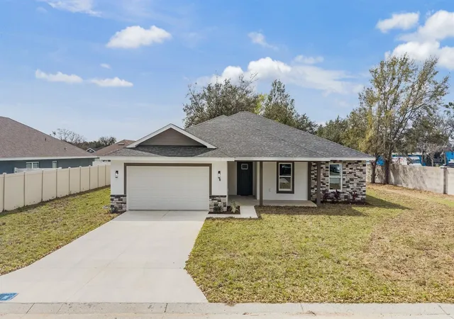 4th image of 38086 Countryside Pl, Dade City, FL 33525 | MLS# TB8482114