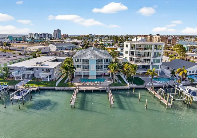 Photo 4 of House for sale at 255 104th Avenue, Treasure Island, FL 33706 | MLS# TB8482120 | Listing updated on 2026-09-29